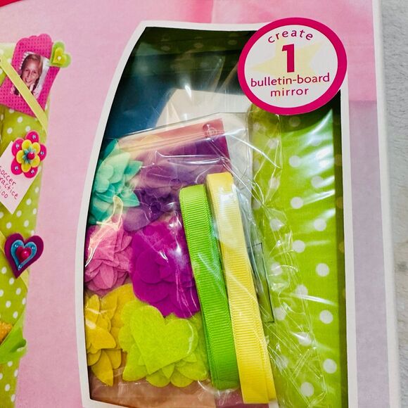 American Girl Retired Craft Bulletin Board SEALED - Picture 3 of 5